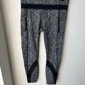 Black and White Lululemon Leggings